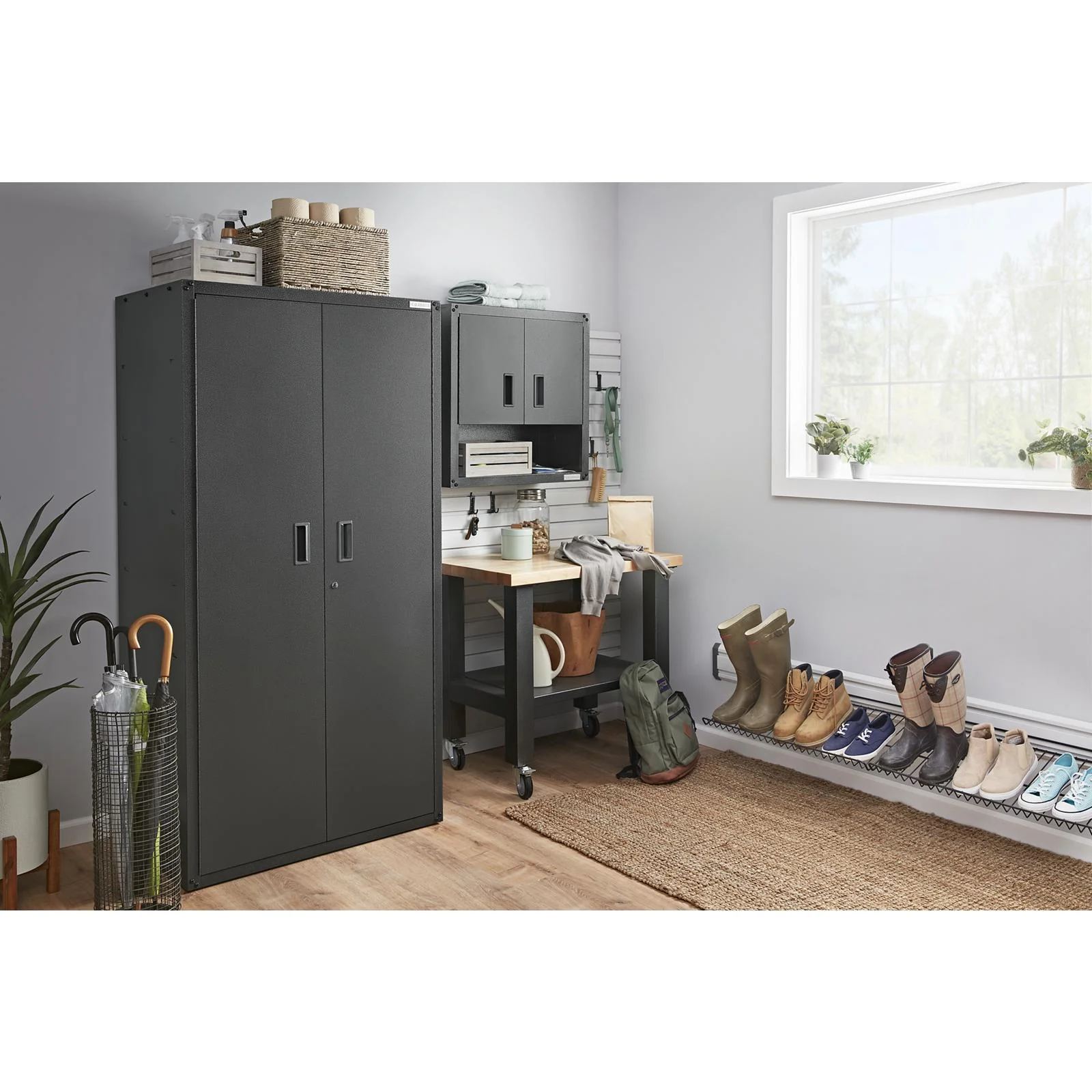 3' Wide Mobile Workstation - Image 7